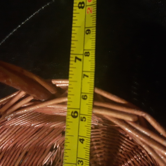 Circle Wicker Basket - Picture 9 of 10